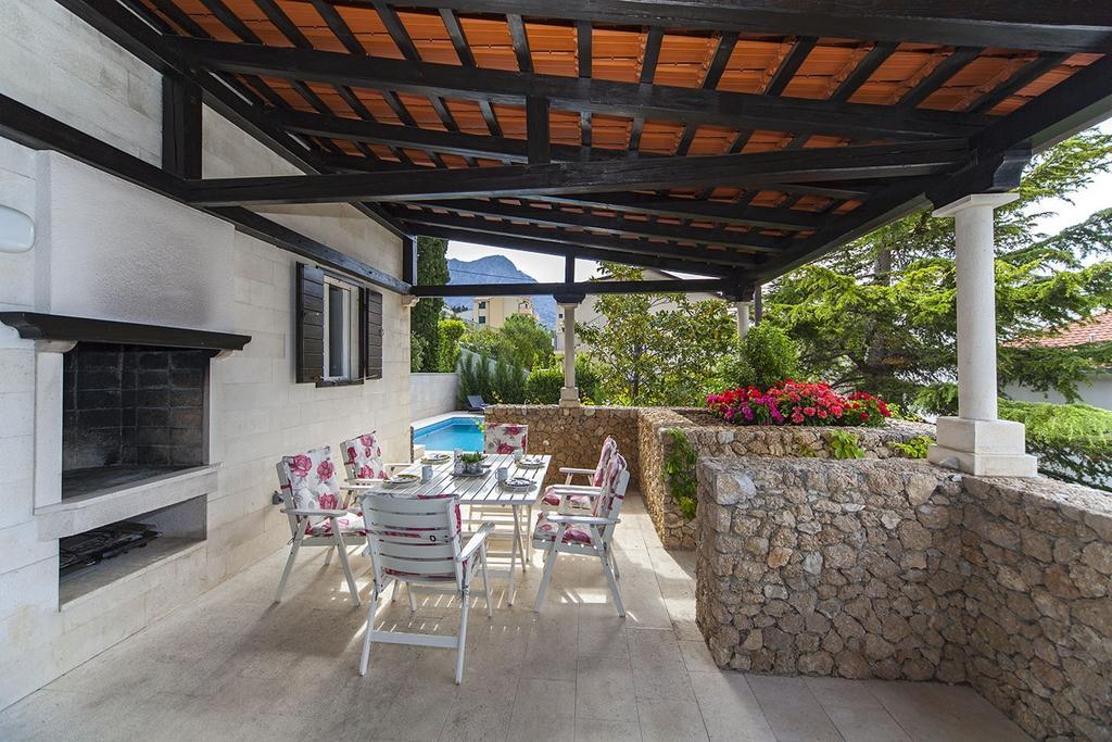 Villa Skalinada, 8 Persons, Private Pool, Башка-Вода Номер фото