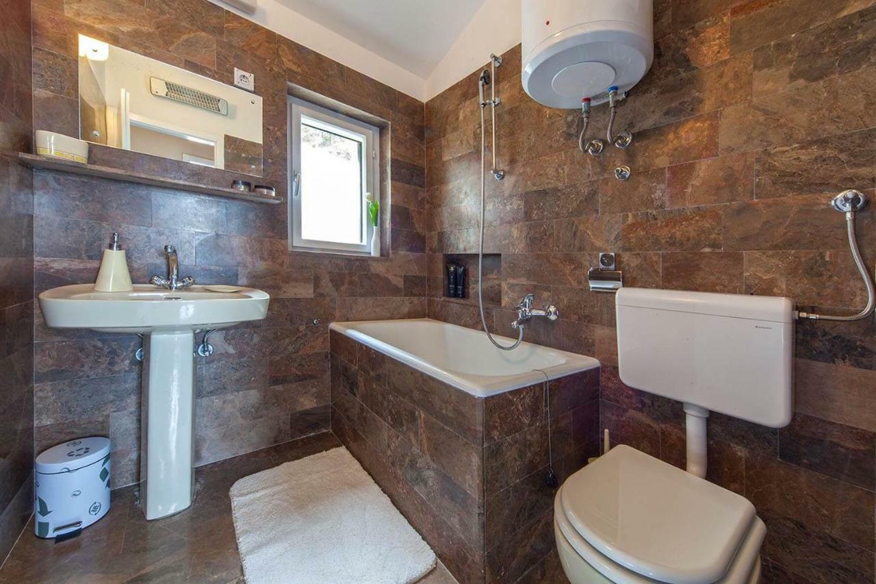 Villa Skalinada, 8 Persons, Private Pool, Башка-Вода Екстер'єр фото